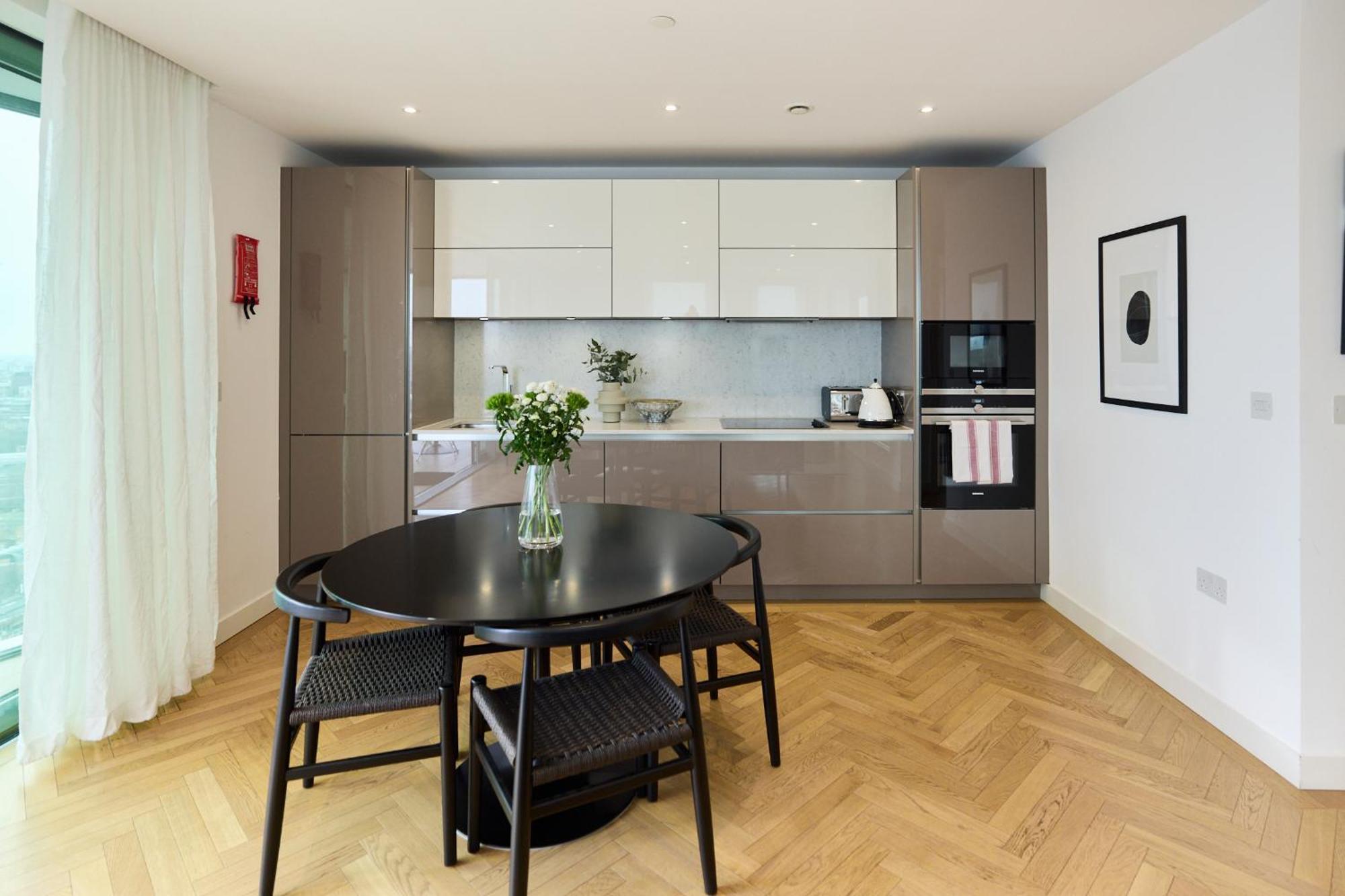 The Southwark Heights -modern 3-bedroom Flat With Views Appartamento *